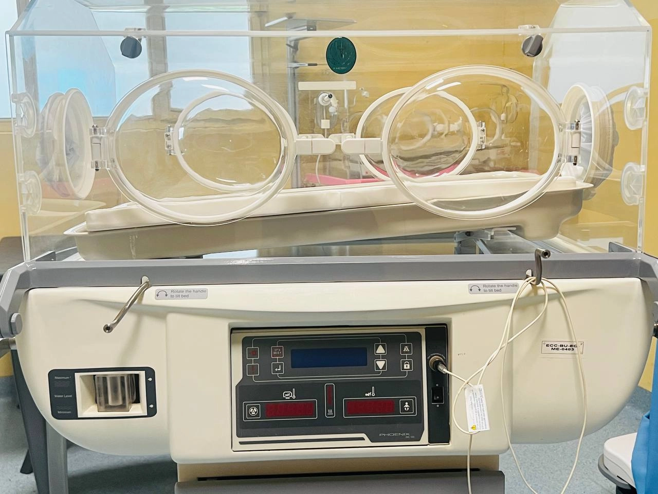 Modern incubators